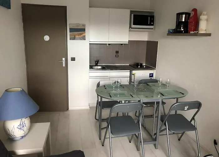 Apartment 4 Personnes A 50m Du Port Et 100m De La