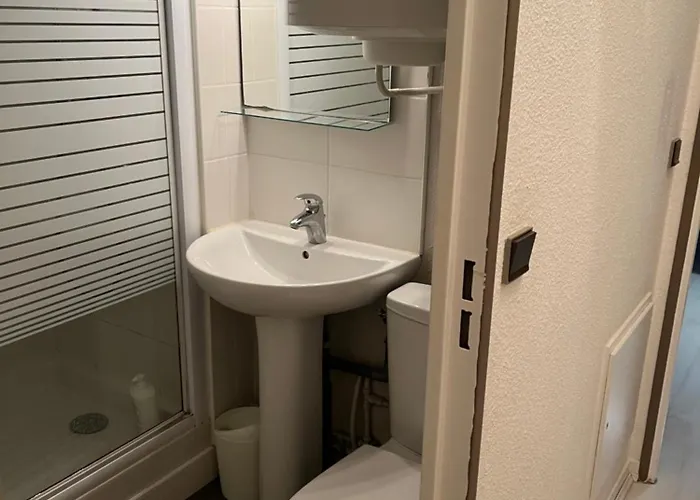 4 Personnes A 50m Du Port Et 100m De La Apartment